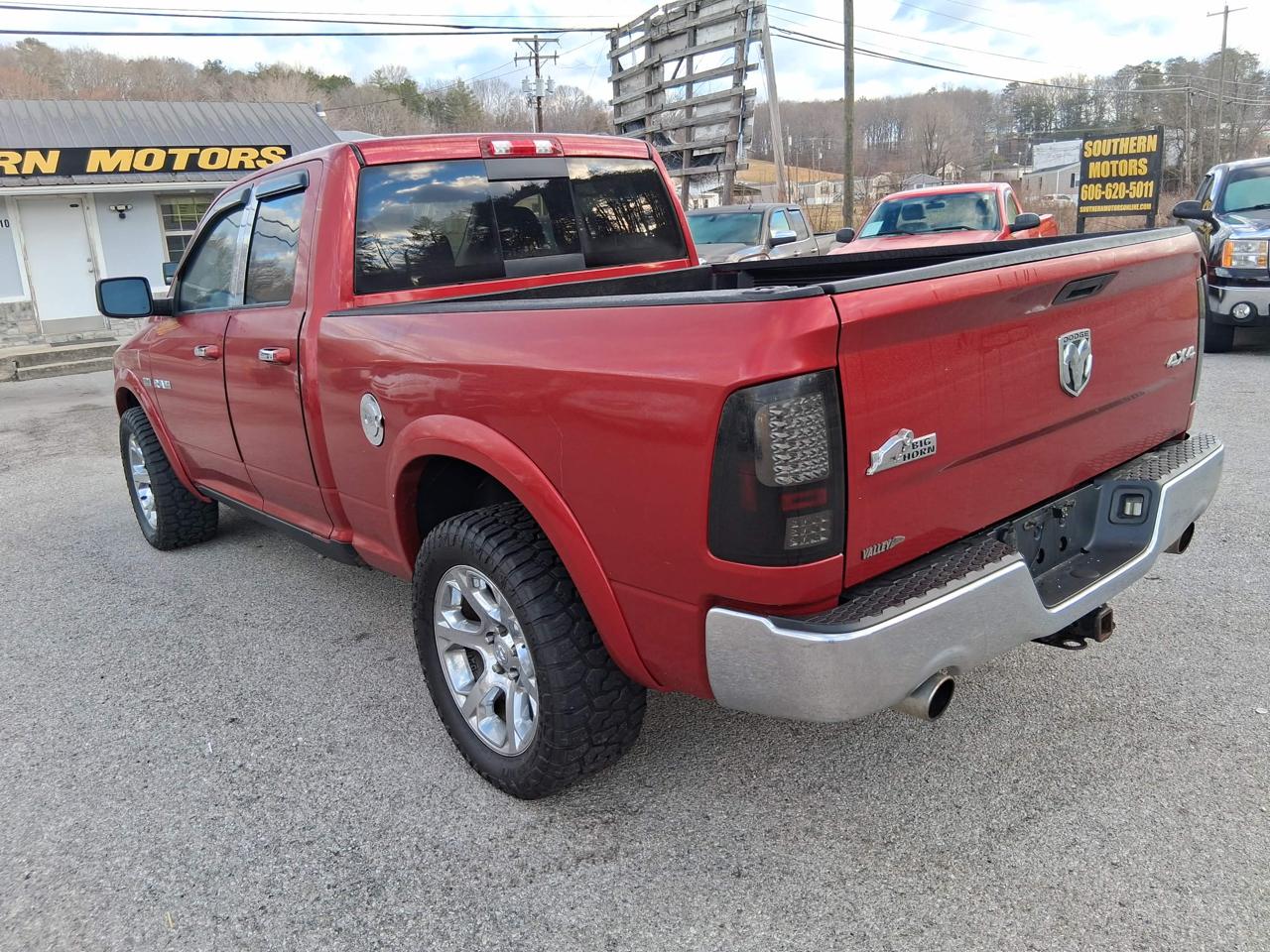 RAM 1500 4WD Quad Cab 140.5" SLT 2010