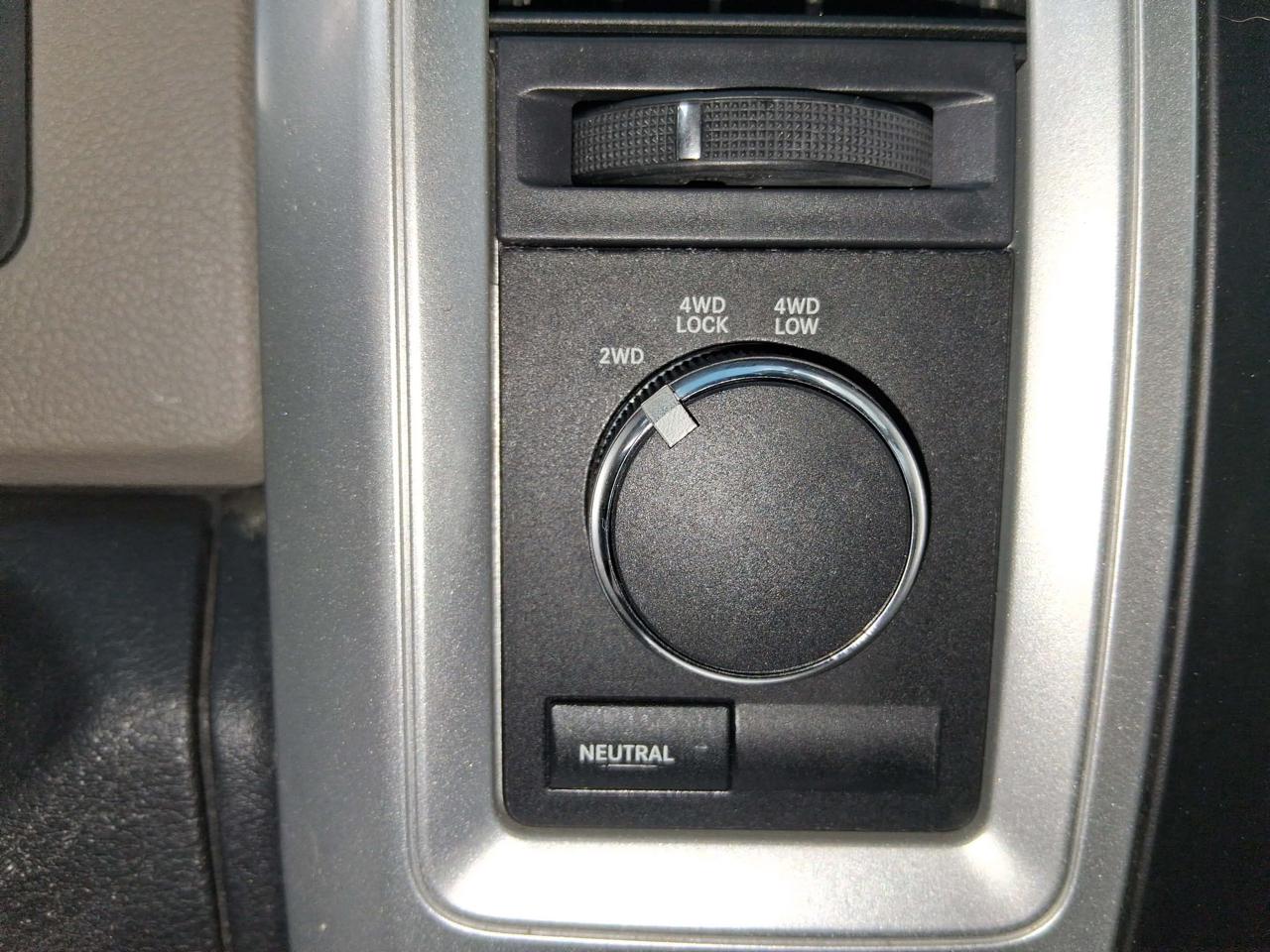 RAM 1500 4WD Quad Cab 140.5" SLT 2010