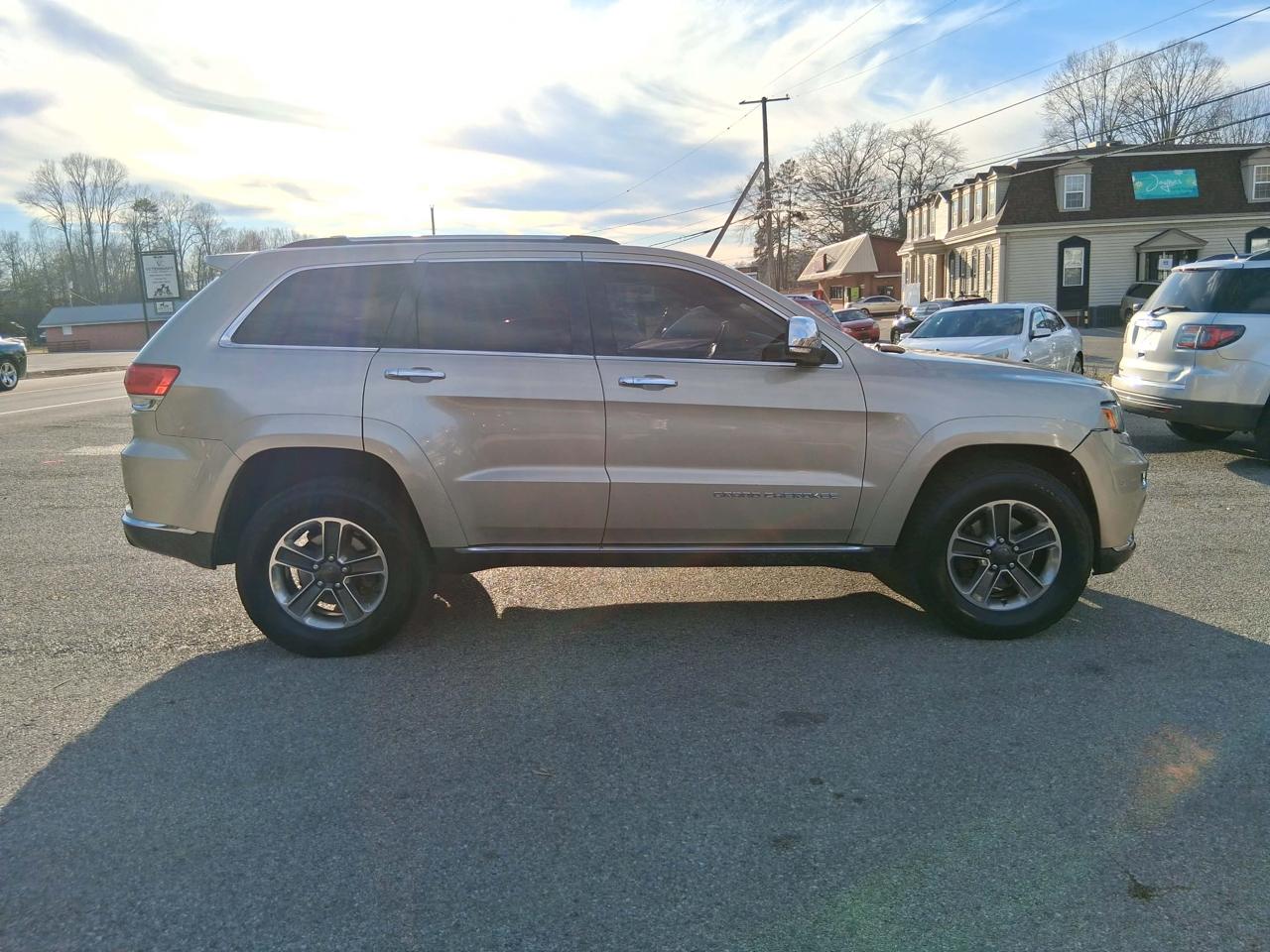 Jeep Grand Cherokee Summit 4WD 2014