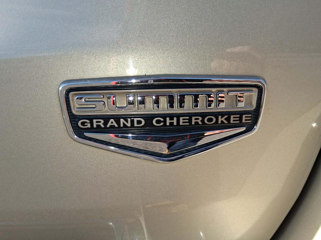 Jeep Grand Cherokee Summit 4WD 2014