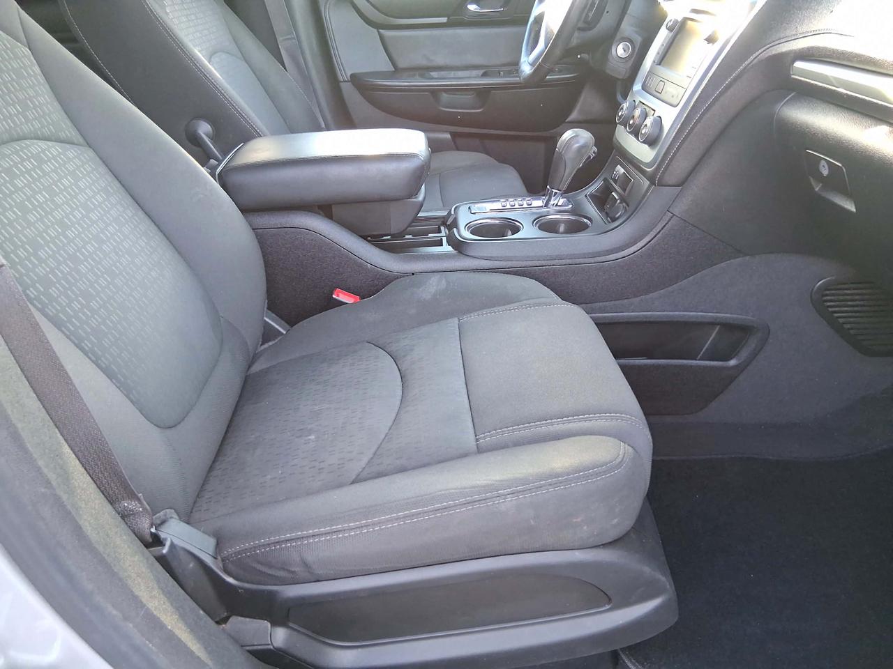 GMC Acadia SLE-1 FWD 2015