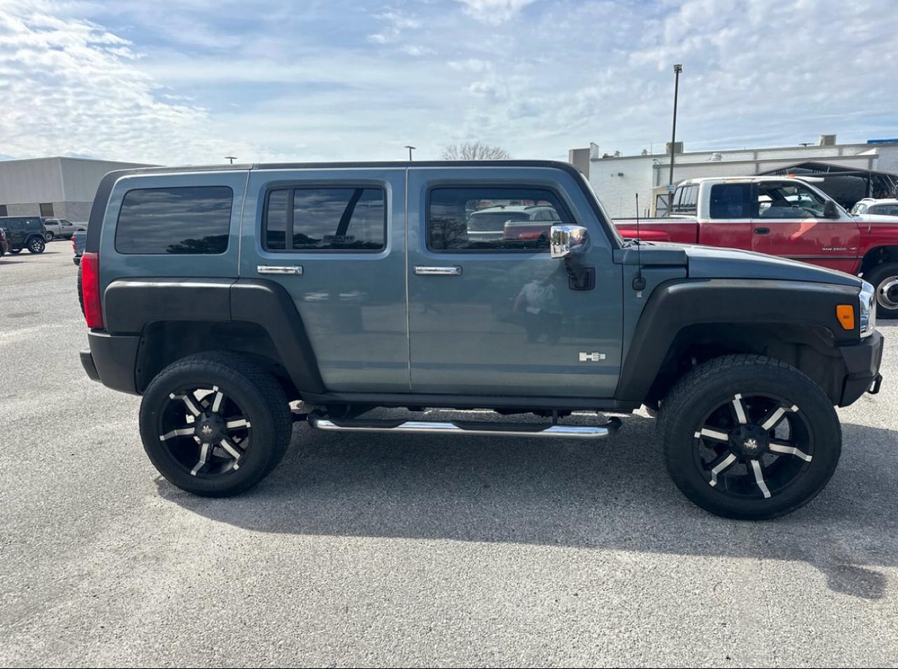 HUMMER H3 Sport Utility 2006