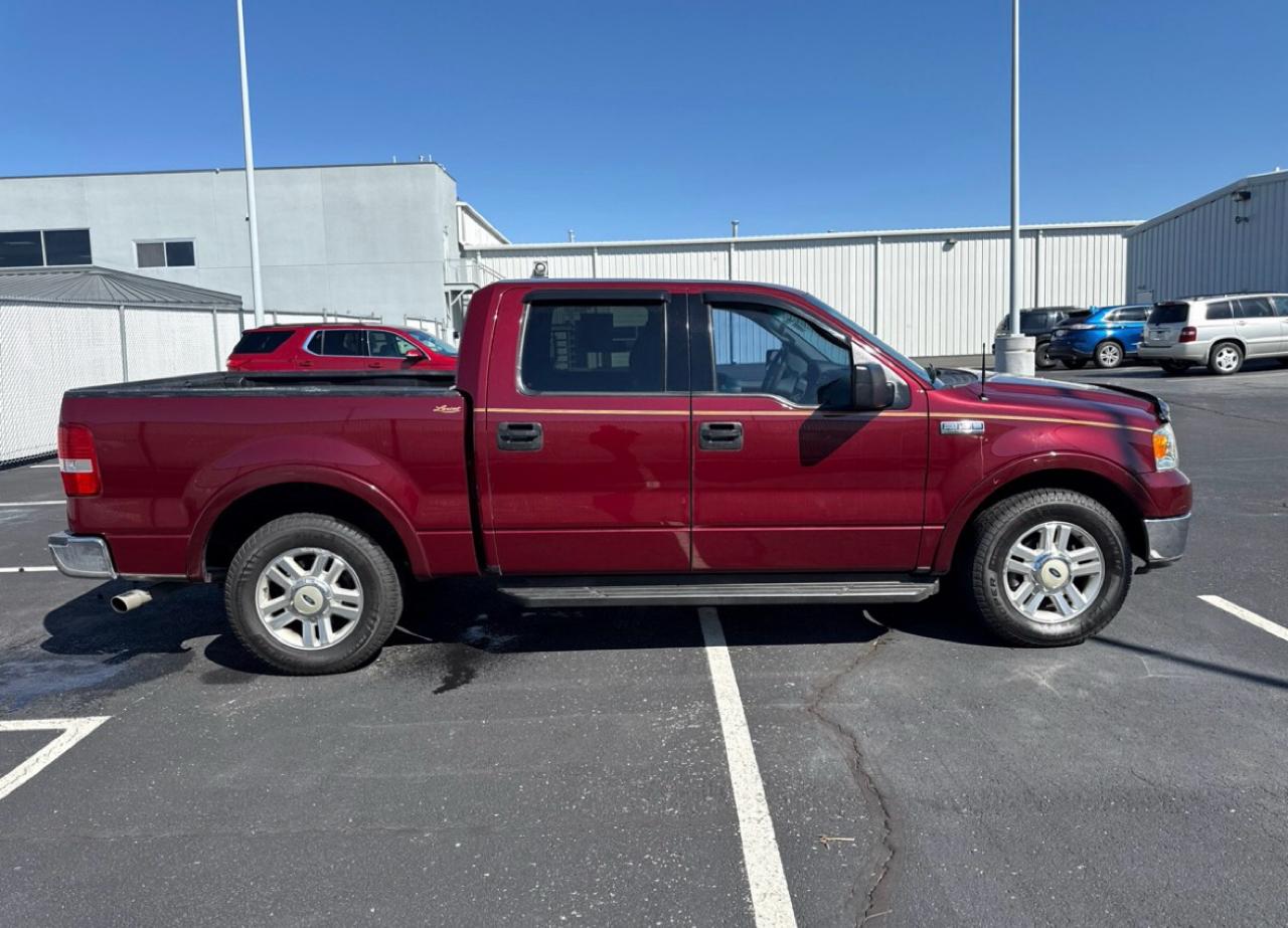 Ford F-150 2WD SuperCrew 145" XL 2004