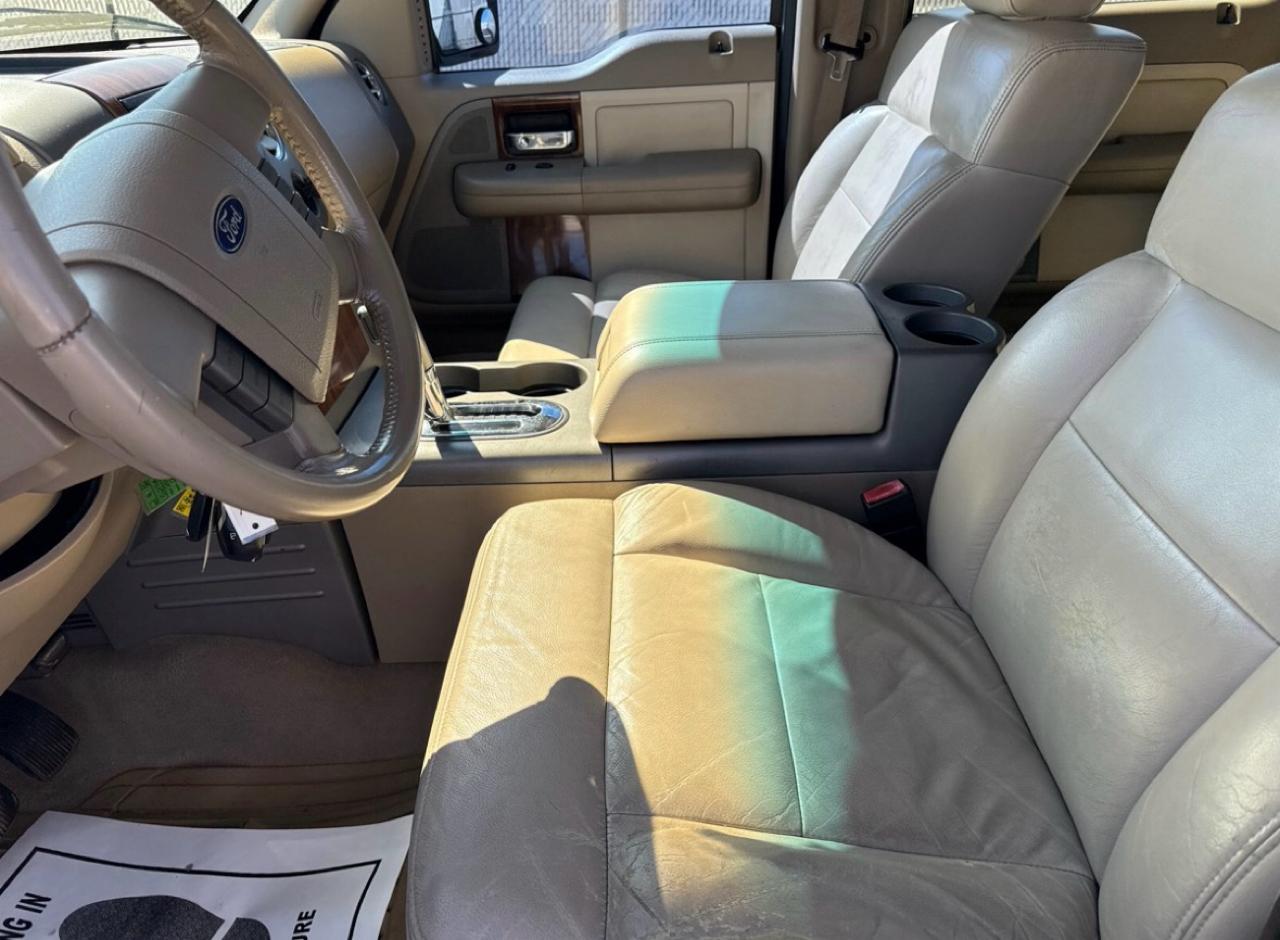 Ford F-150 2WD SuperCrew 145" XL 2004