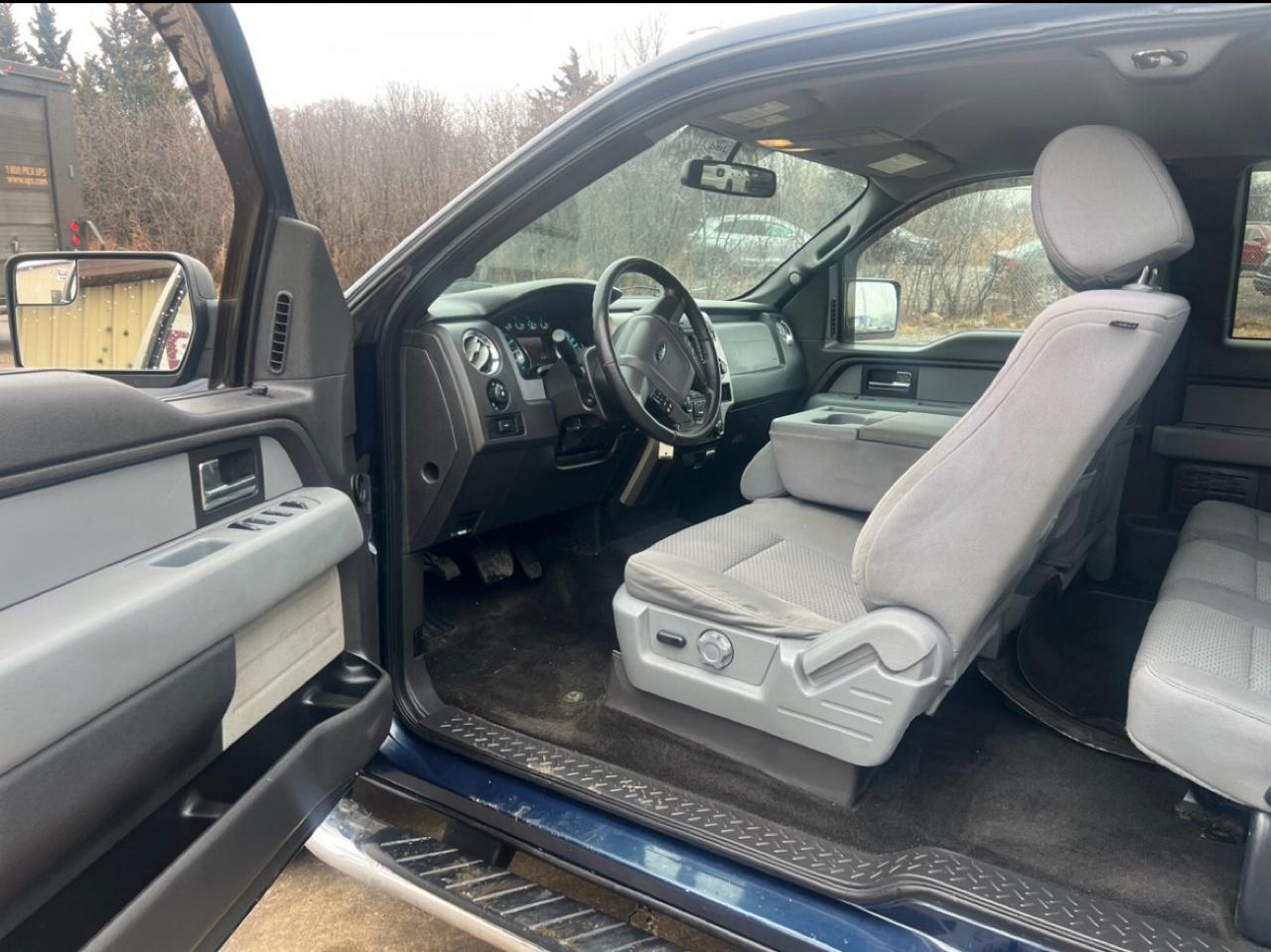 Ford F-150 XLT SuperCab 8-ft. Bed 4WD 2013