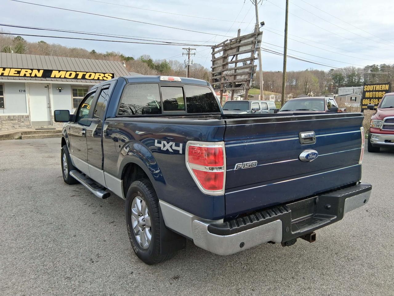 Ford F-150 4WD SuperCab 145" XLT 2013