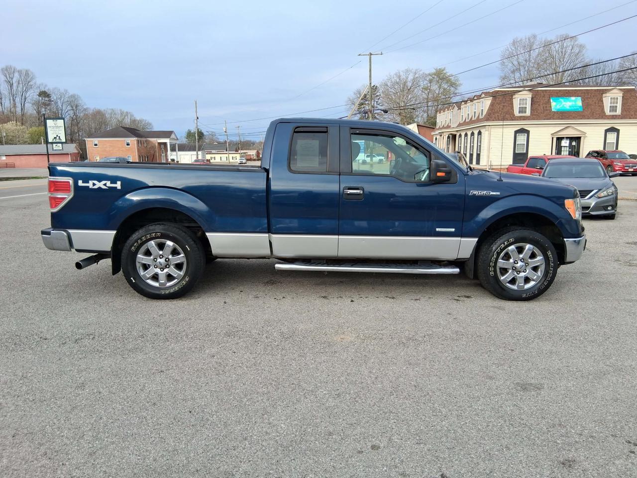 Ford F-150 4WD SuperCab 145" XLT 2013