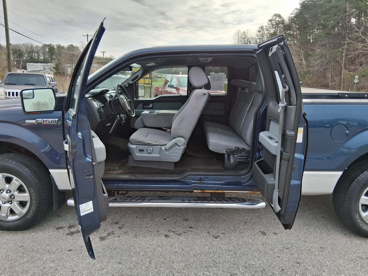 Ford F-150 4WD SuperCab 145" XLT 2013