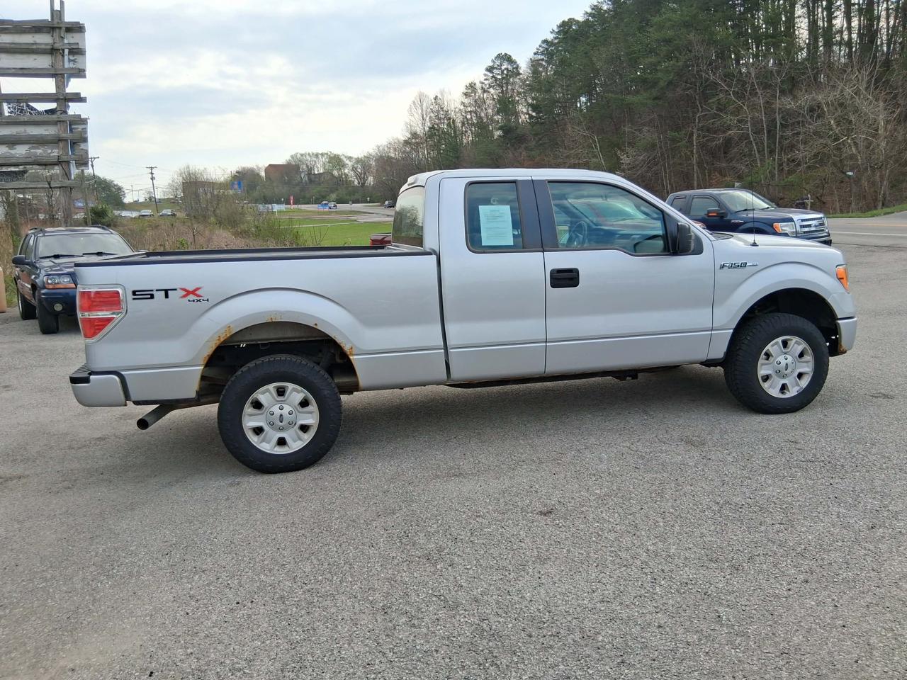 Ford F-150 STX SuperCab 6.5-ft. Bed 4WD 2013