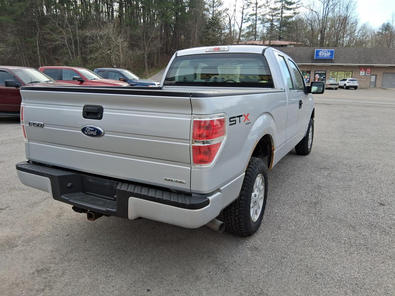 Ford F-150 STX SuperCab 6.5-ft. Bed 4WD 2013