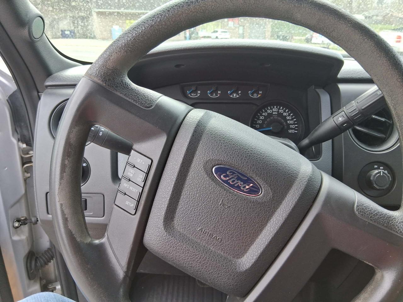 Ford F-150 STX SuperCab 6.5-ft. Bed 4WD 2013