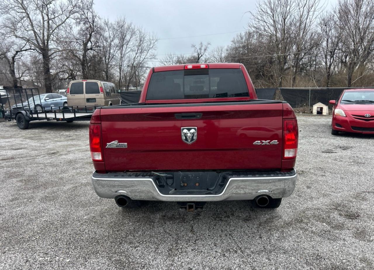 RAM 1500 4WD Crew Cab 140.5" Big Horn 2012