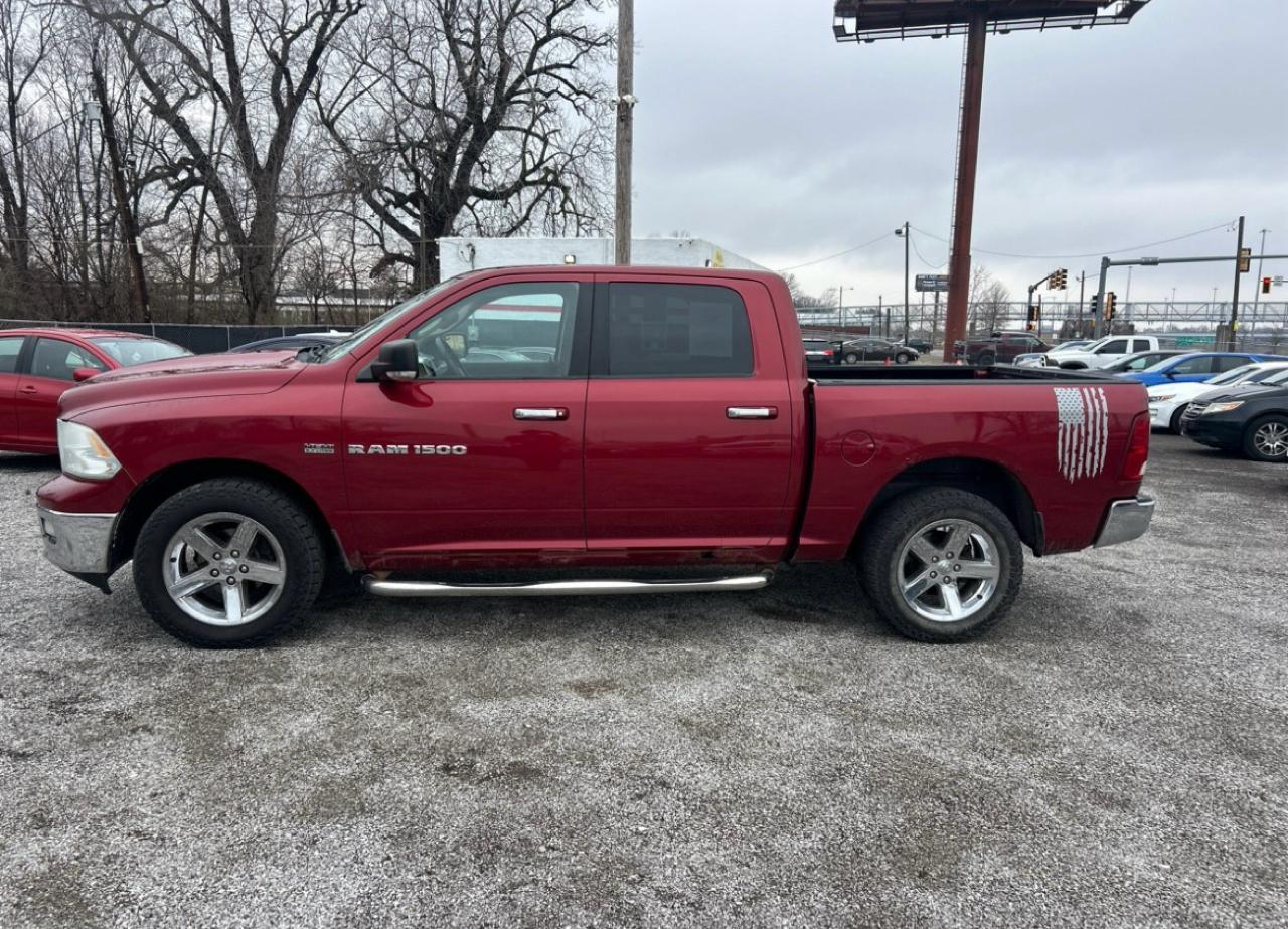 RAM 1500 4WD Crew Cab 140.5" Big Horn 2012