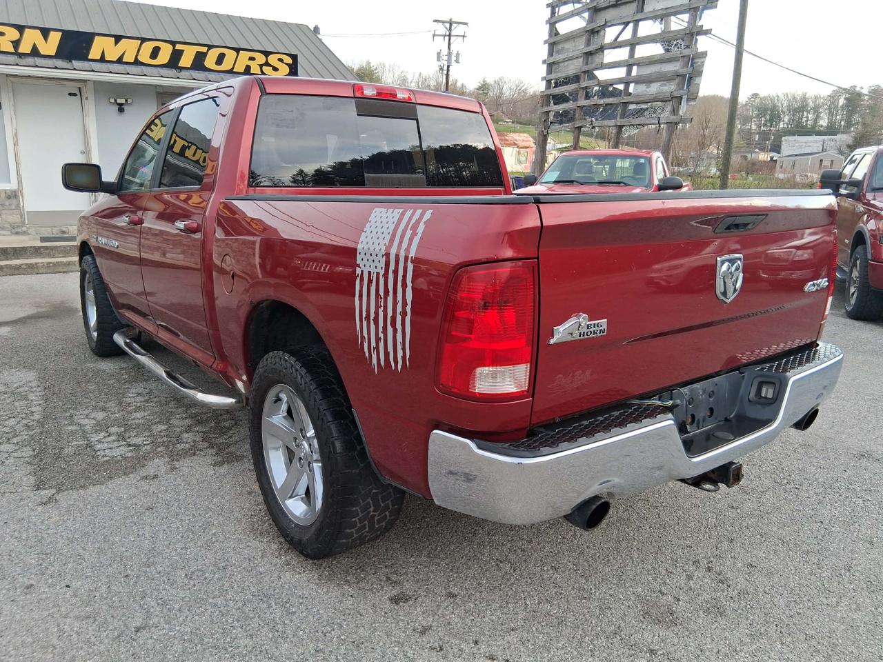 RAM 1500 4WD Crew Cab 140.5" Big Horn 2012