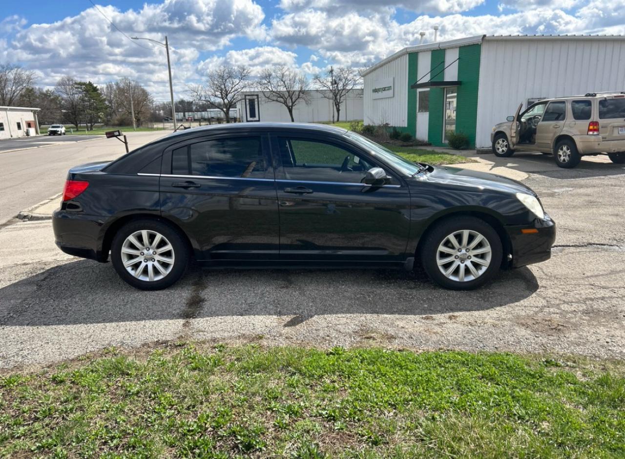 Chrysler Sebring Sedan Limited 2010