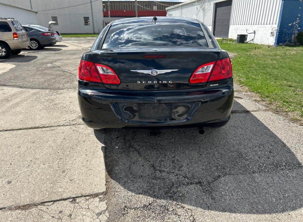 Chrysler Sebring Sedan Limited 2010