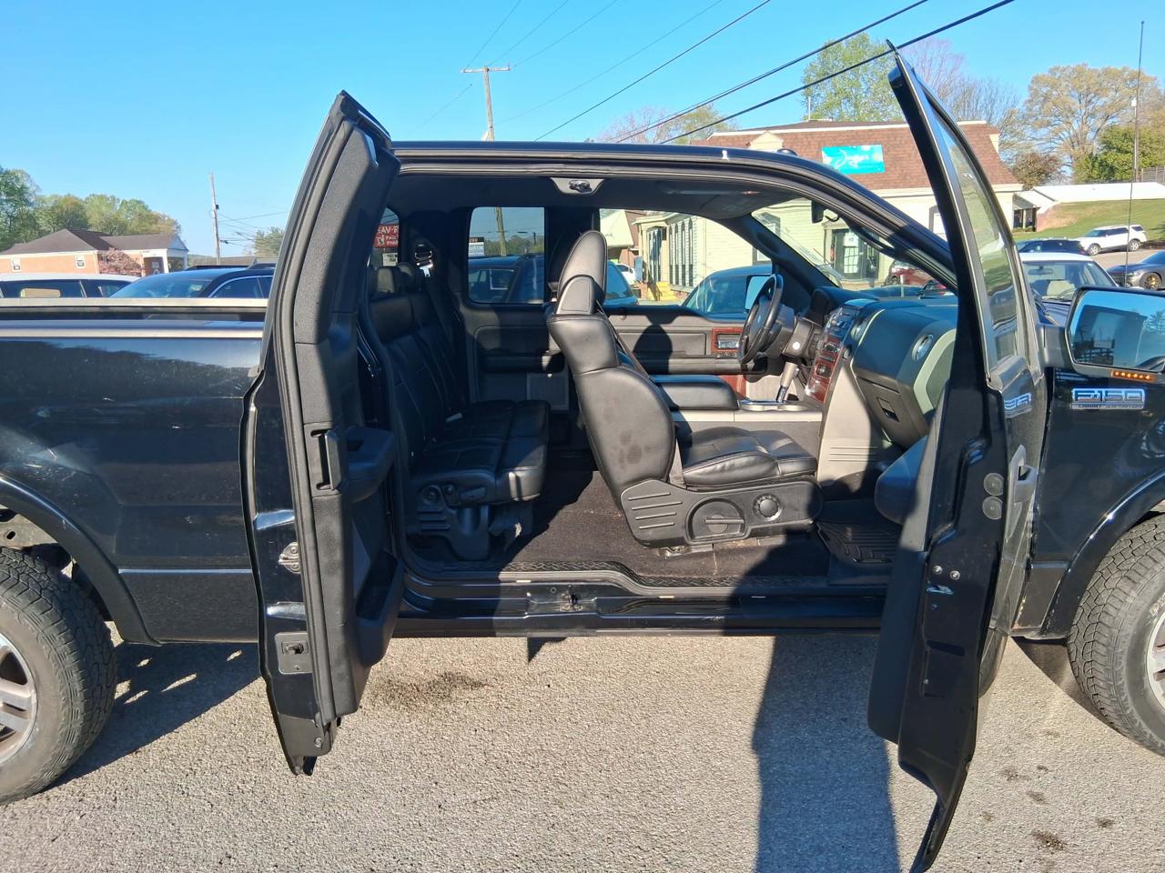 Ford F-150 4WD SuperCab 145" Lariat 2008