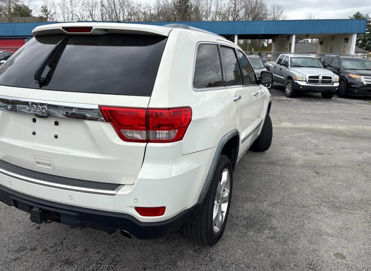 Jeep Grand Cherokee Overland 4WD 2012