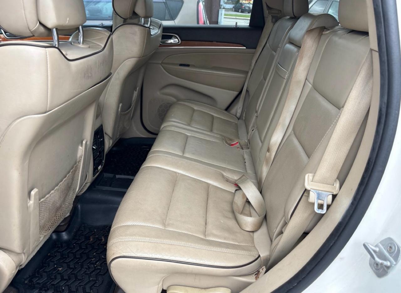 Jeep Grand Cherokee Overland 4WD 2012