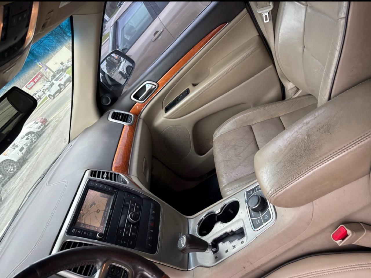 Jeep Grand Cherokee Overland 4WD 2012