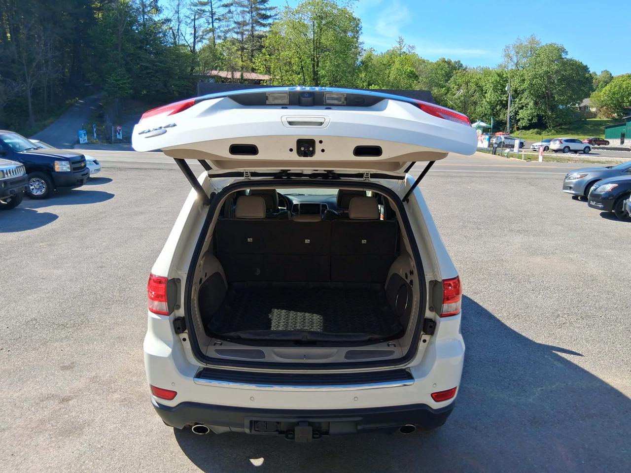 Jeep Grand Cherokee Overland 4WD 2012