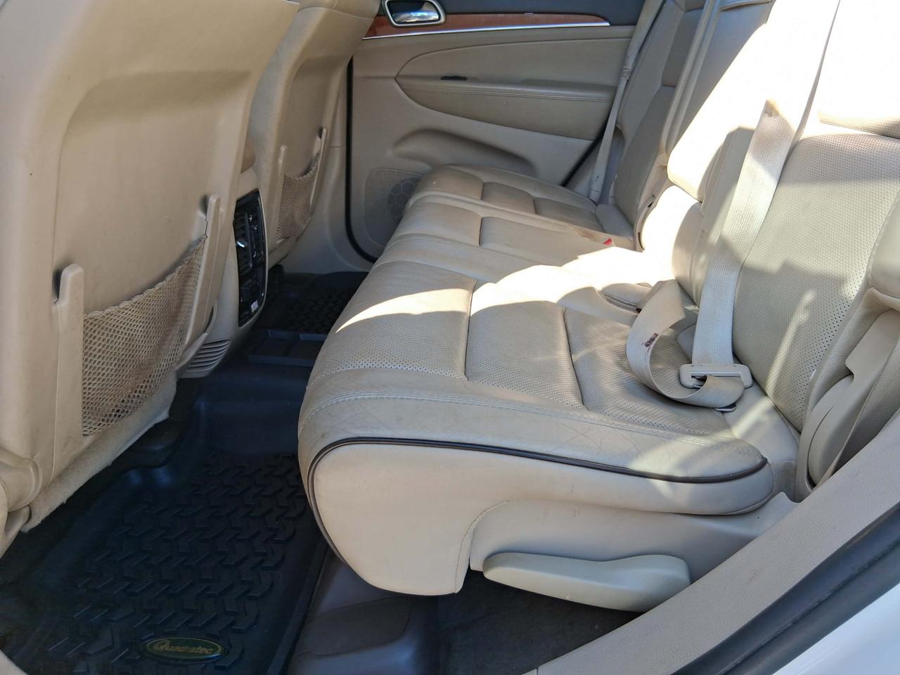 Jeep Grand Cherokee Overland 4WD 2012