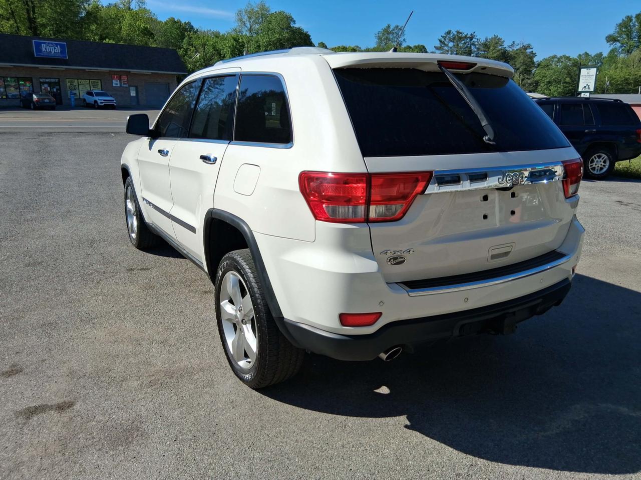 Jeep Grand Cherokee Overland 4WD 2012