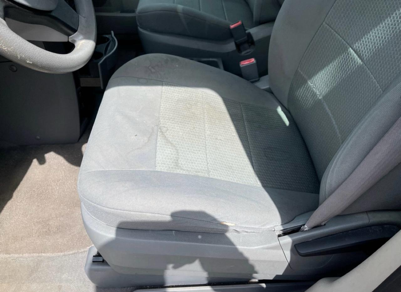 Dodge Grand Caravan SE 2008