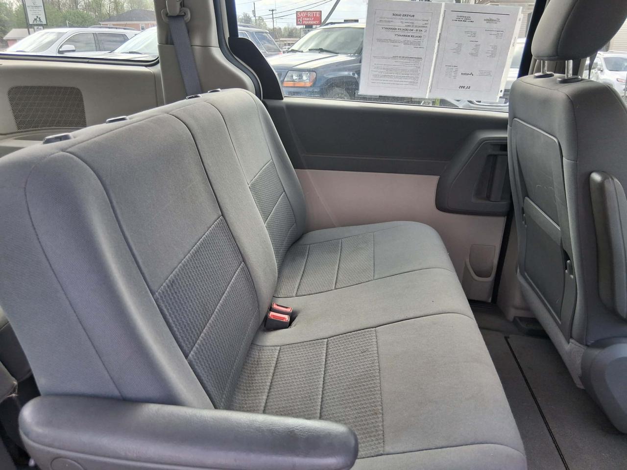 Dodge Grand Caravan SE 2008