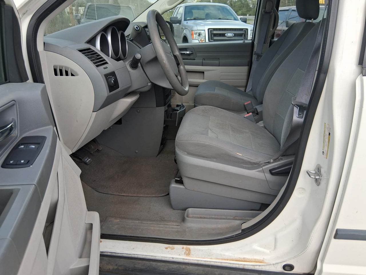 Dodge Grand Caravan SE 2008