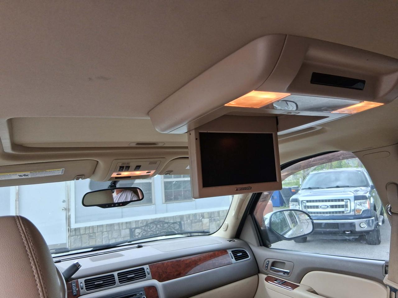 Chevrolet Tahoe 4WD 4dr 1500 LTZ 2013