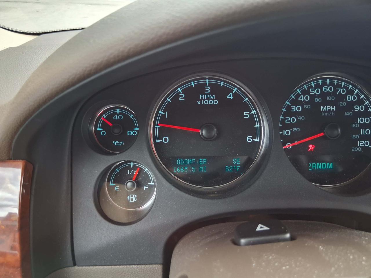 Chevrolet Tahoe 4WD 4dr 1500 LTZ 2013