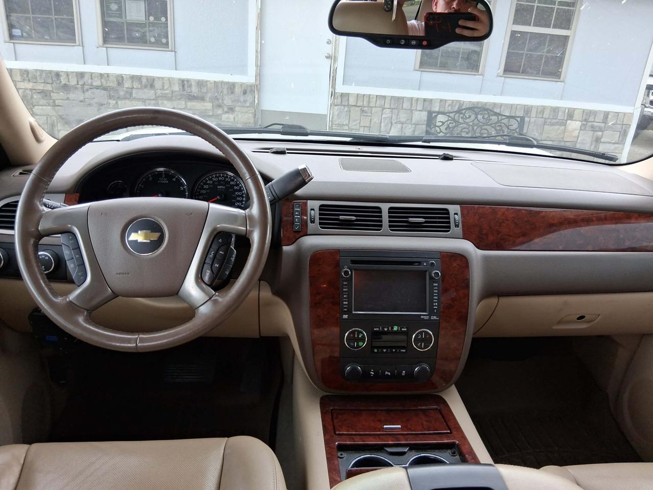 Chevrolet Tahoe 4WD 4dr 1500 LTZ 2013