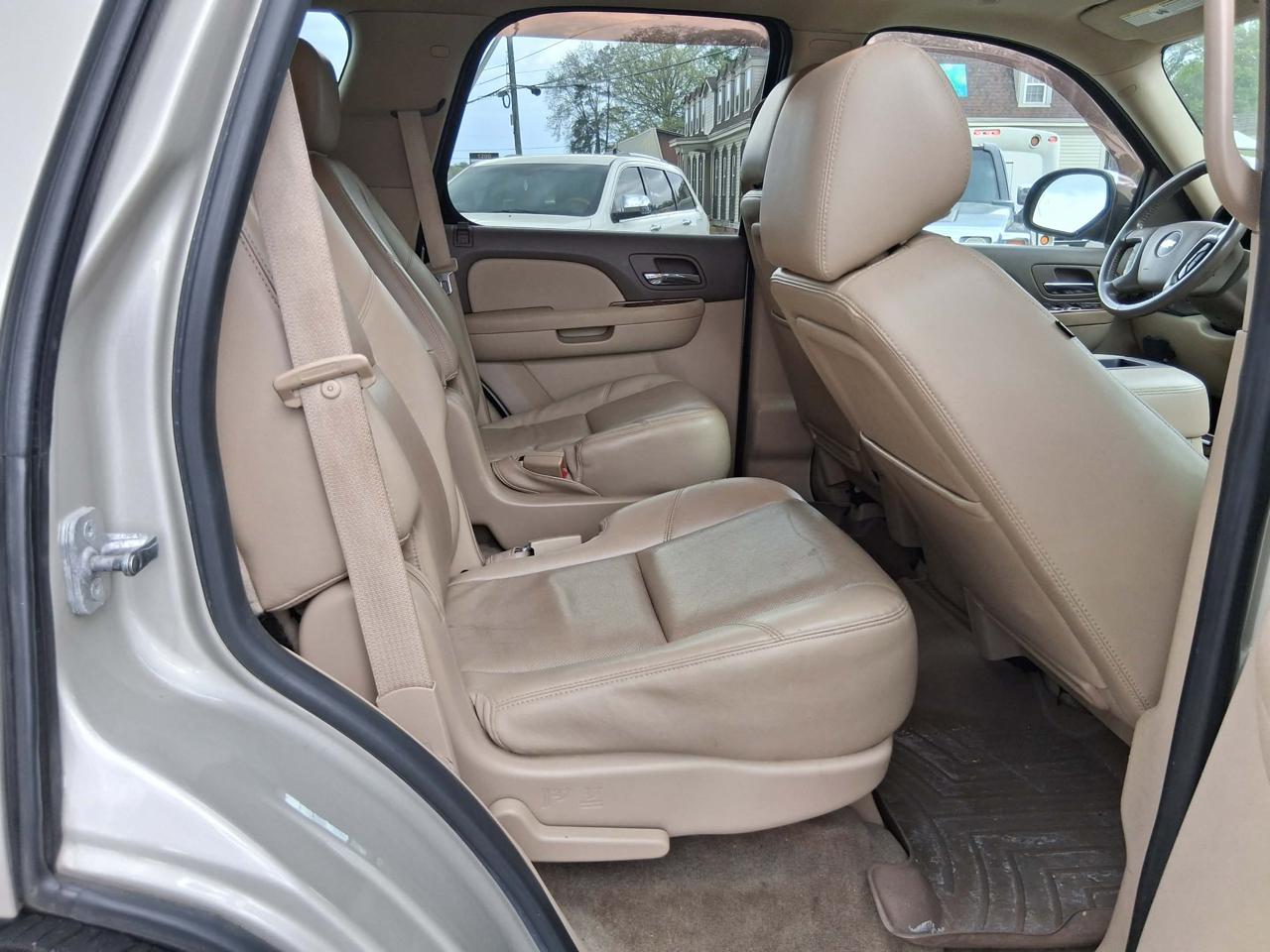 Chevrolet Tahoe 4WD 4dr 1500 LTZ 2013