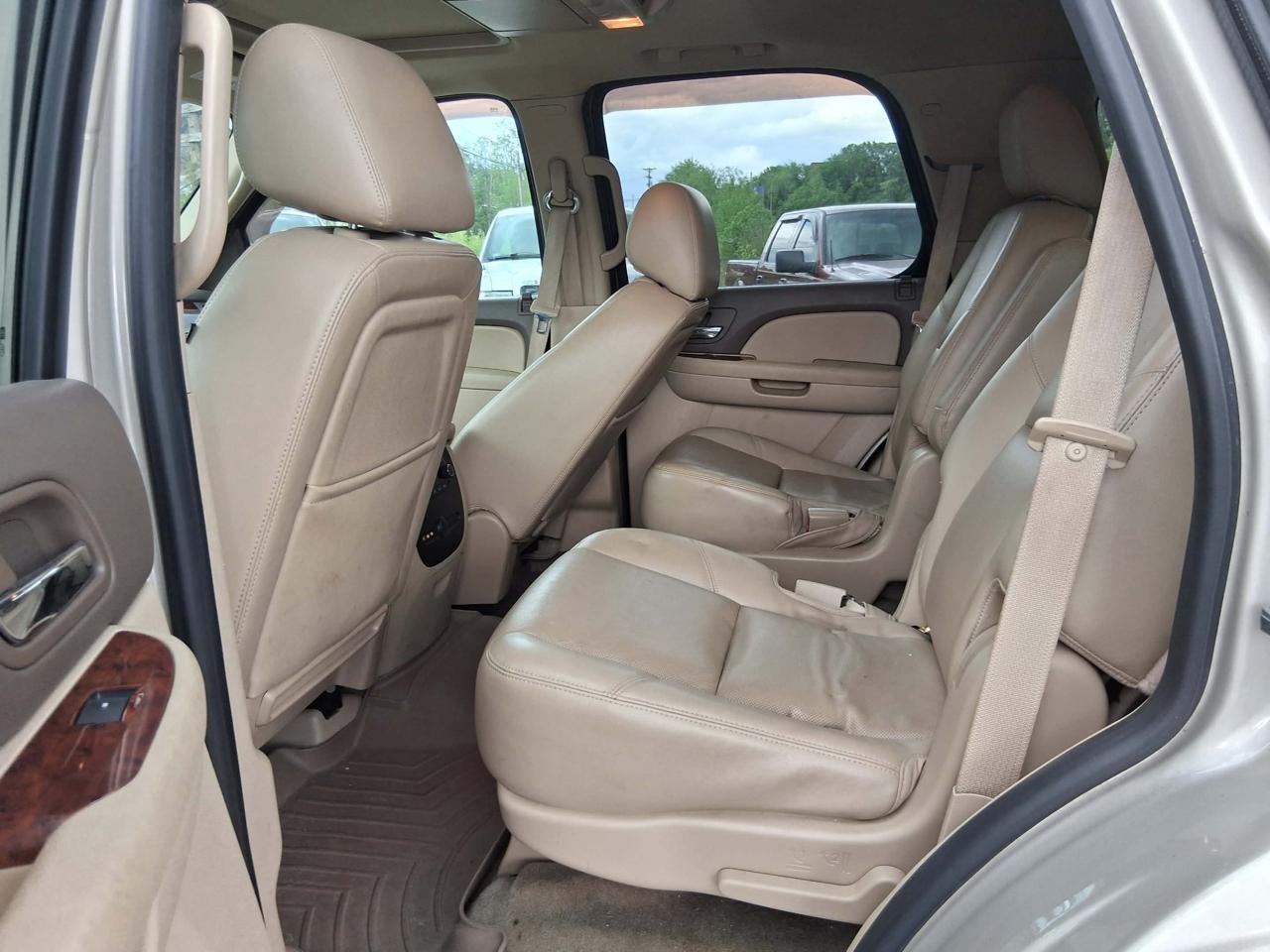 Chevrolet Tahoe 4WD 4dr 1500 LTZ 2013