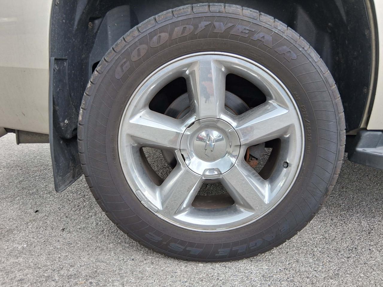 Chevrolet Tahoe 4WD 4dr 1500 LTZ 2013