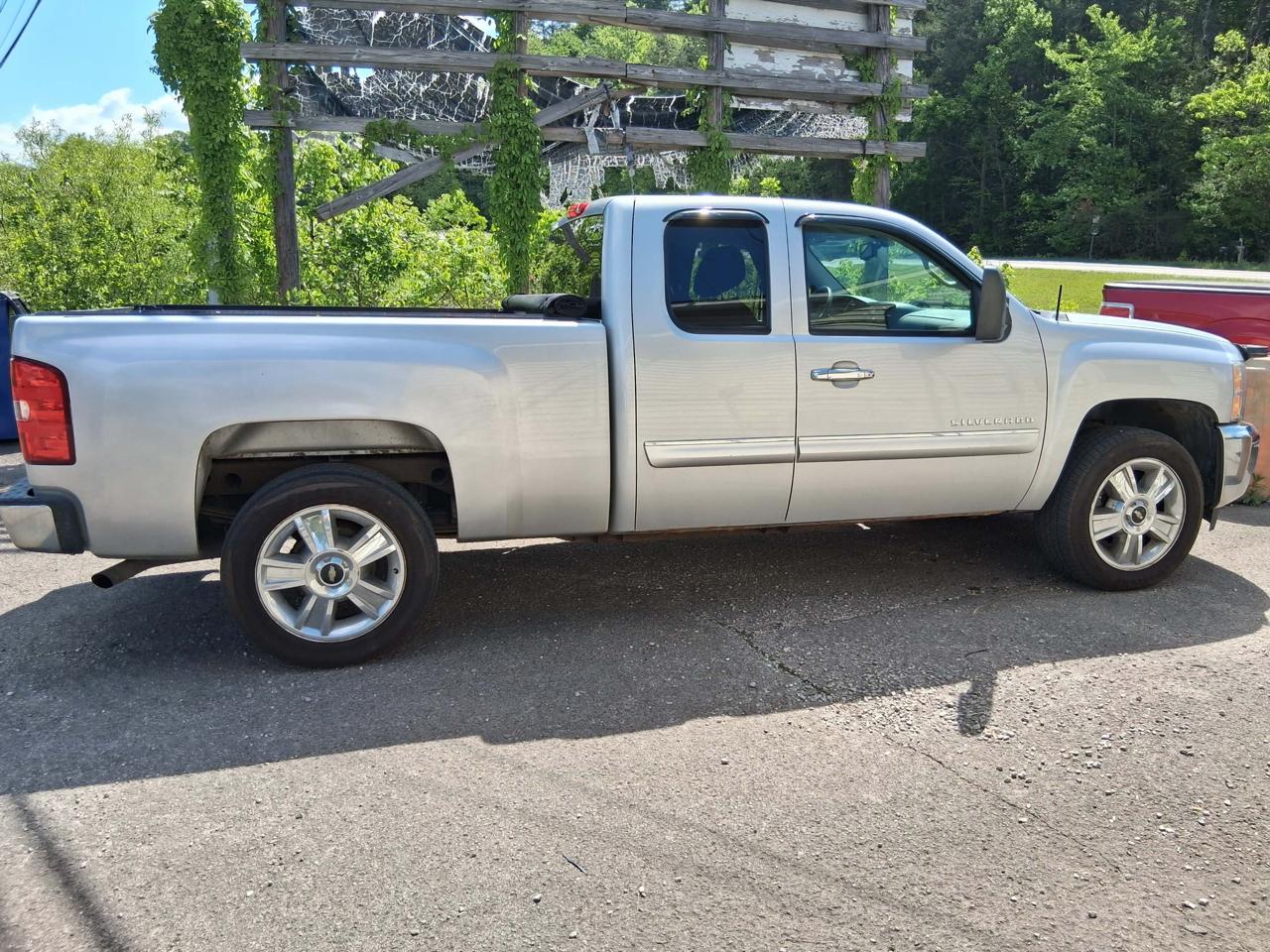 Chevrolet Silverado 1500 LT Ext. Cab Long Box 4WD 2013