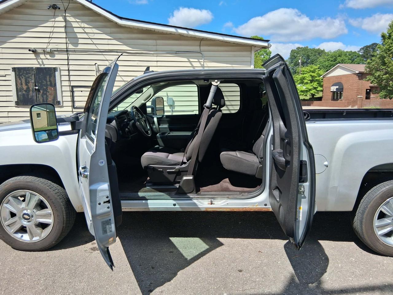 Chevrolet Silverado 1500 LT Ext. Cab Long Box 4WD 2013