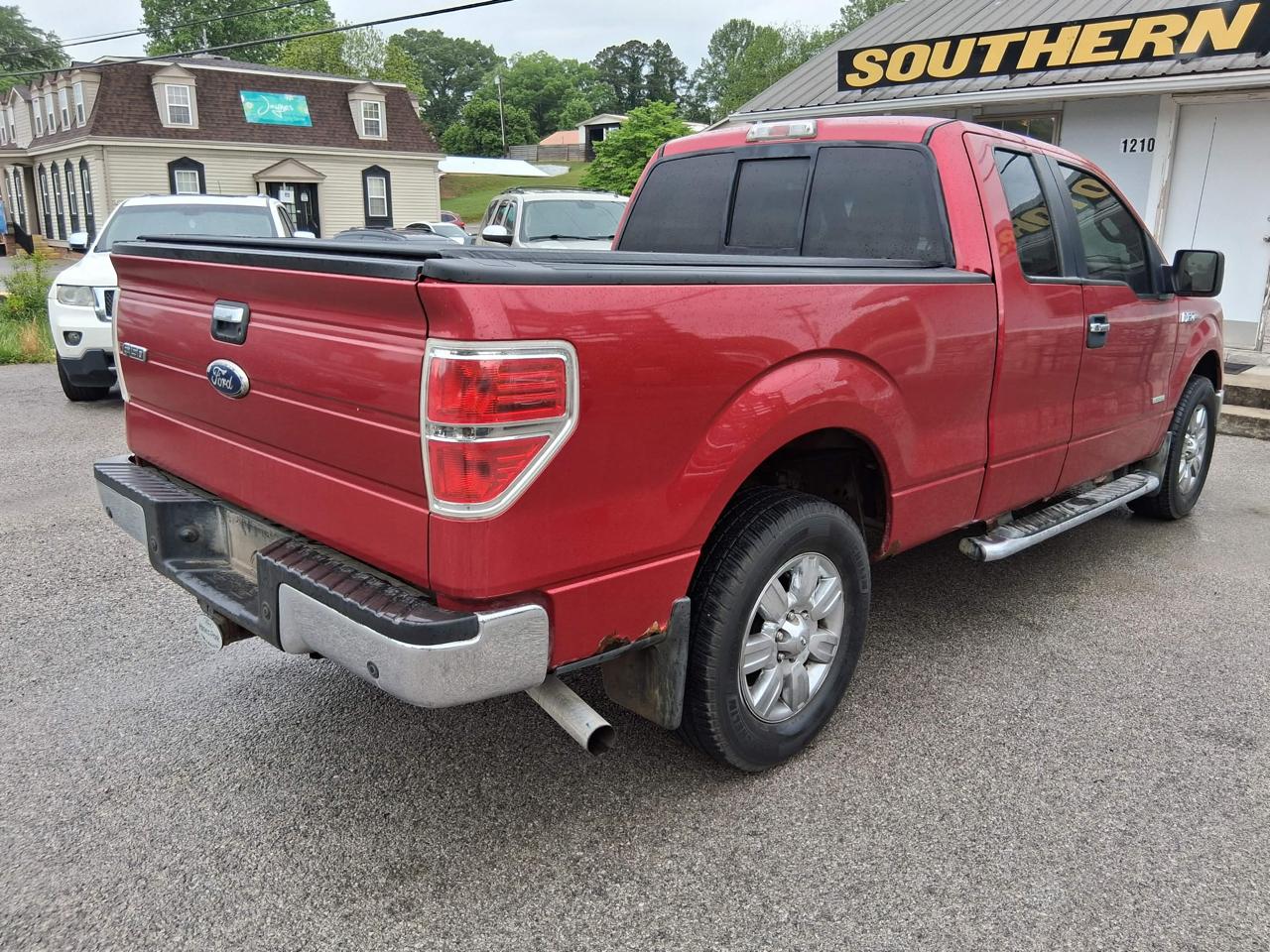 Ford F-150 XL SuperCab 6.5-ft. Bed 2WD 2012
