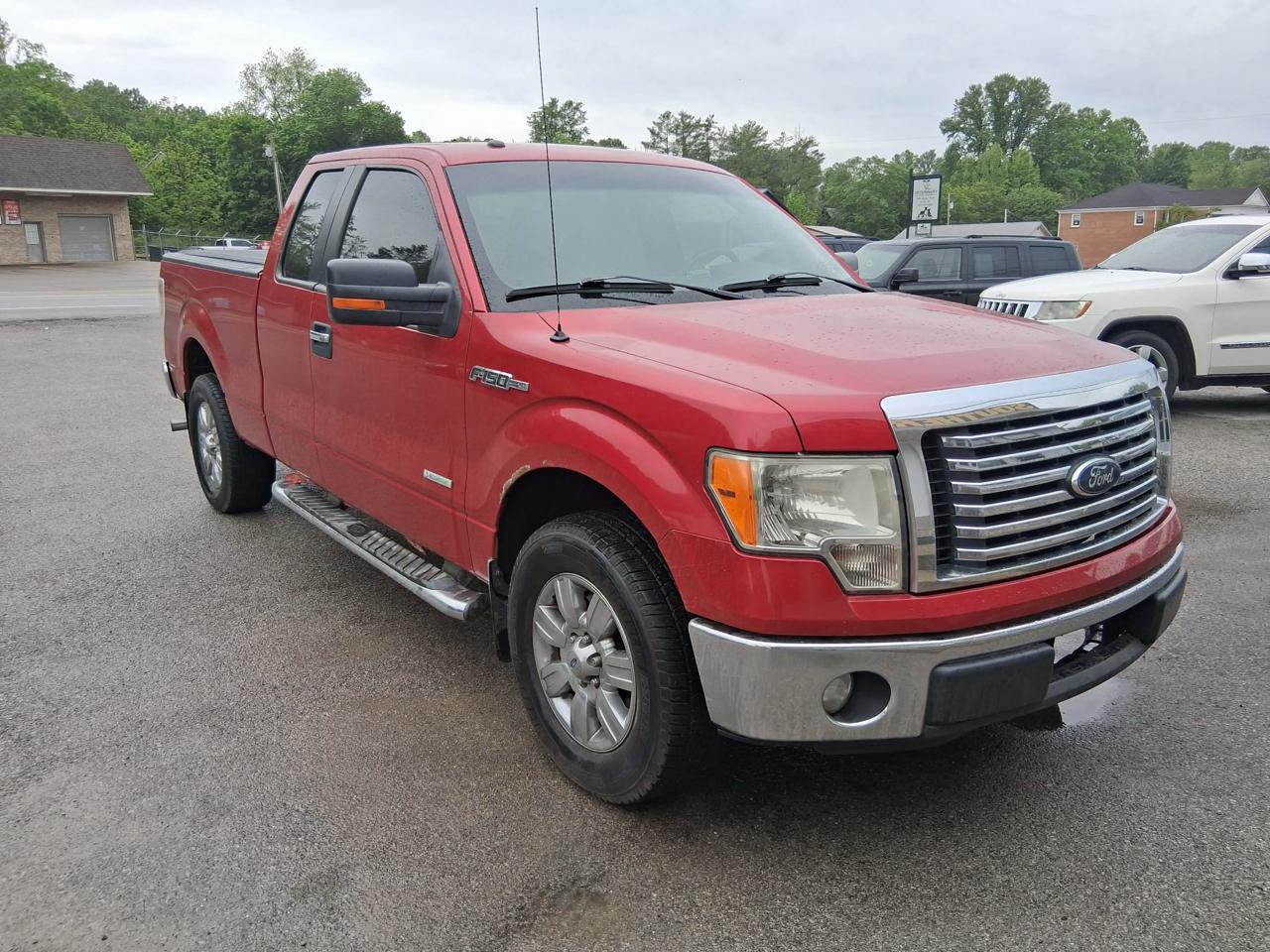 Ford F-150 XL SuperCab 6.5-ft. Bed 2WD 2012