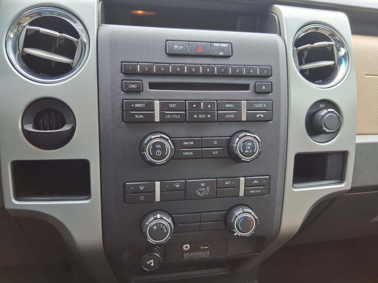 Ford F-150 XL SuperCab 6.5-ft. Bed 2WD 2012