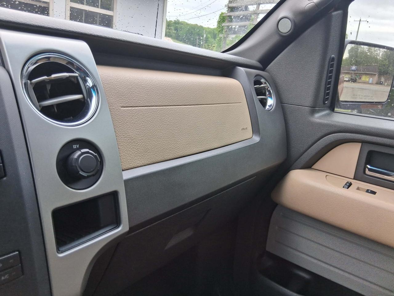 Ford F-150 XL SuperCab 6.5-ft. Bed 2WD 2012