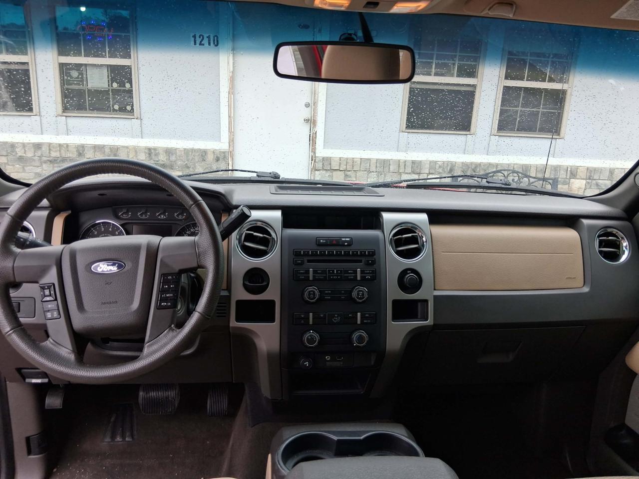 Ford F-150 XL SuperCab 6.5-ft. Bed 2WD 2012