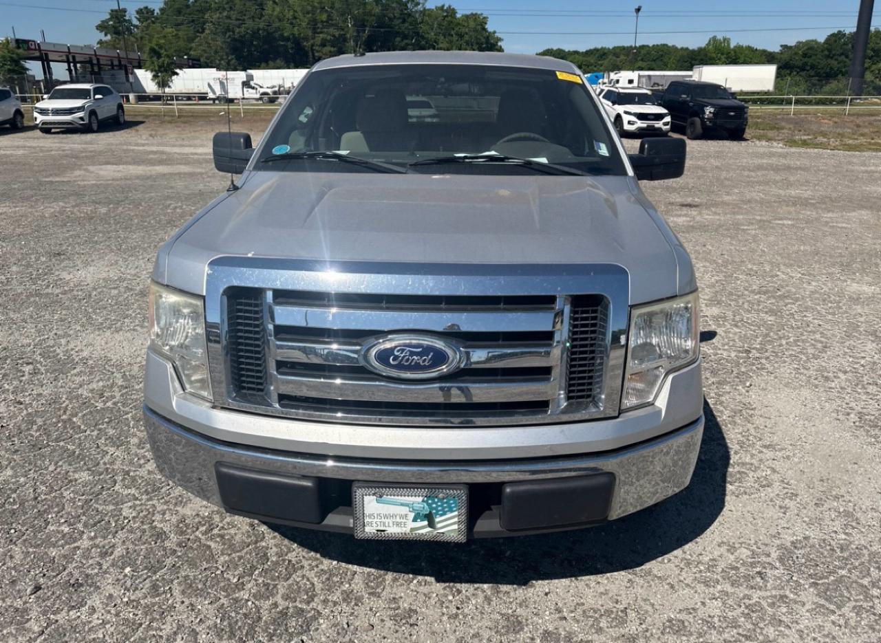 Ford F-150 FX2 SuperCab 6.5-ft. Bed 2WD 2010