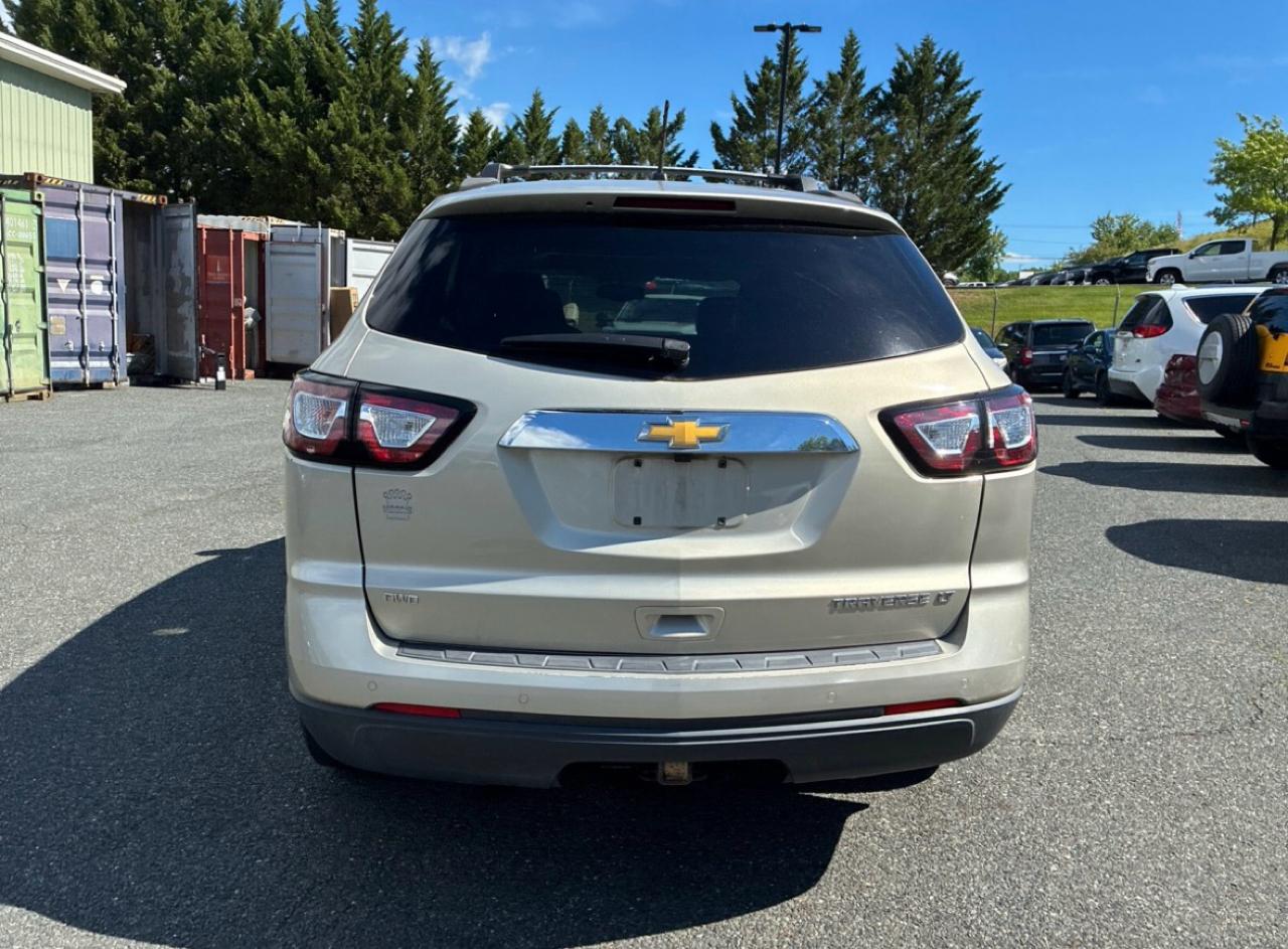 Chevrolet Traverse 2LT AWD 2013