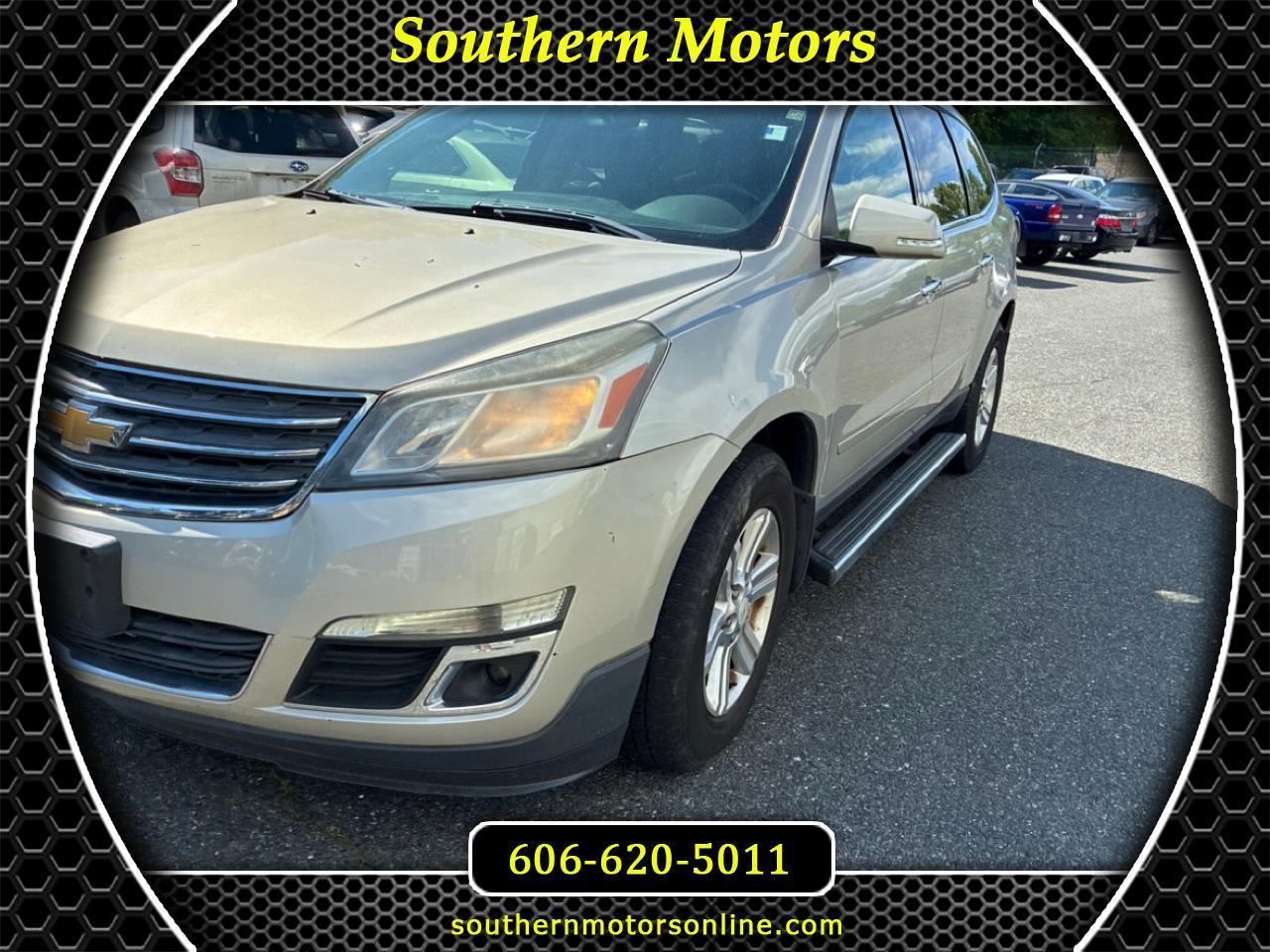 Chevrolet Traverse 2LT AWD 2013