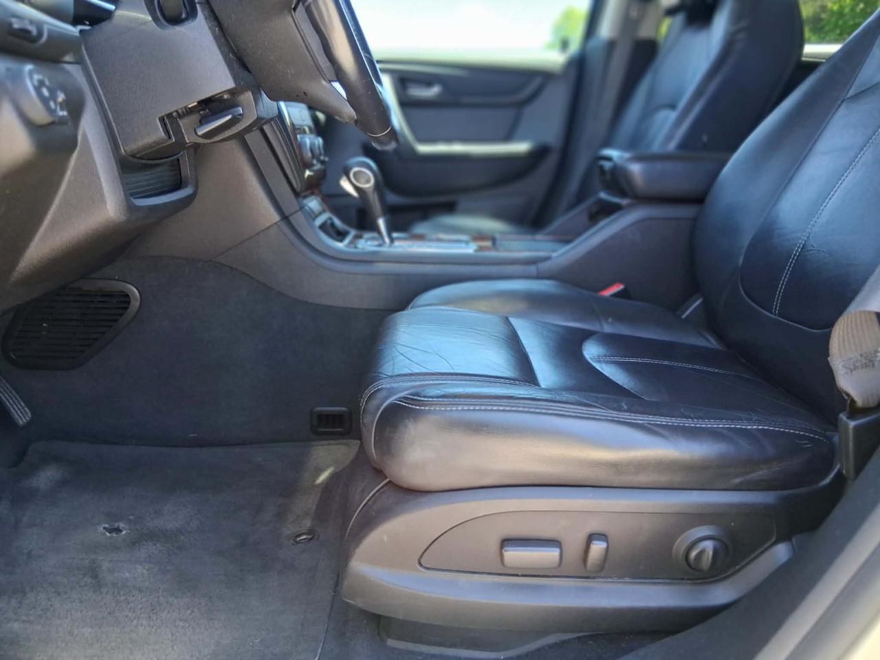 Chevrolet Traverse 2LT AWD 2013