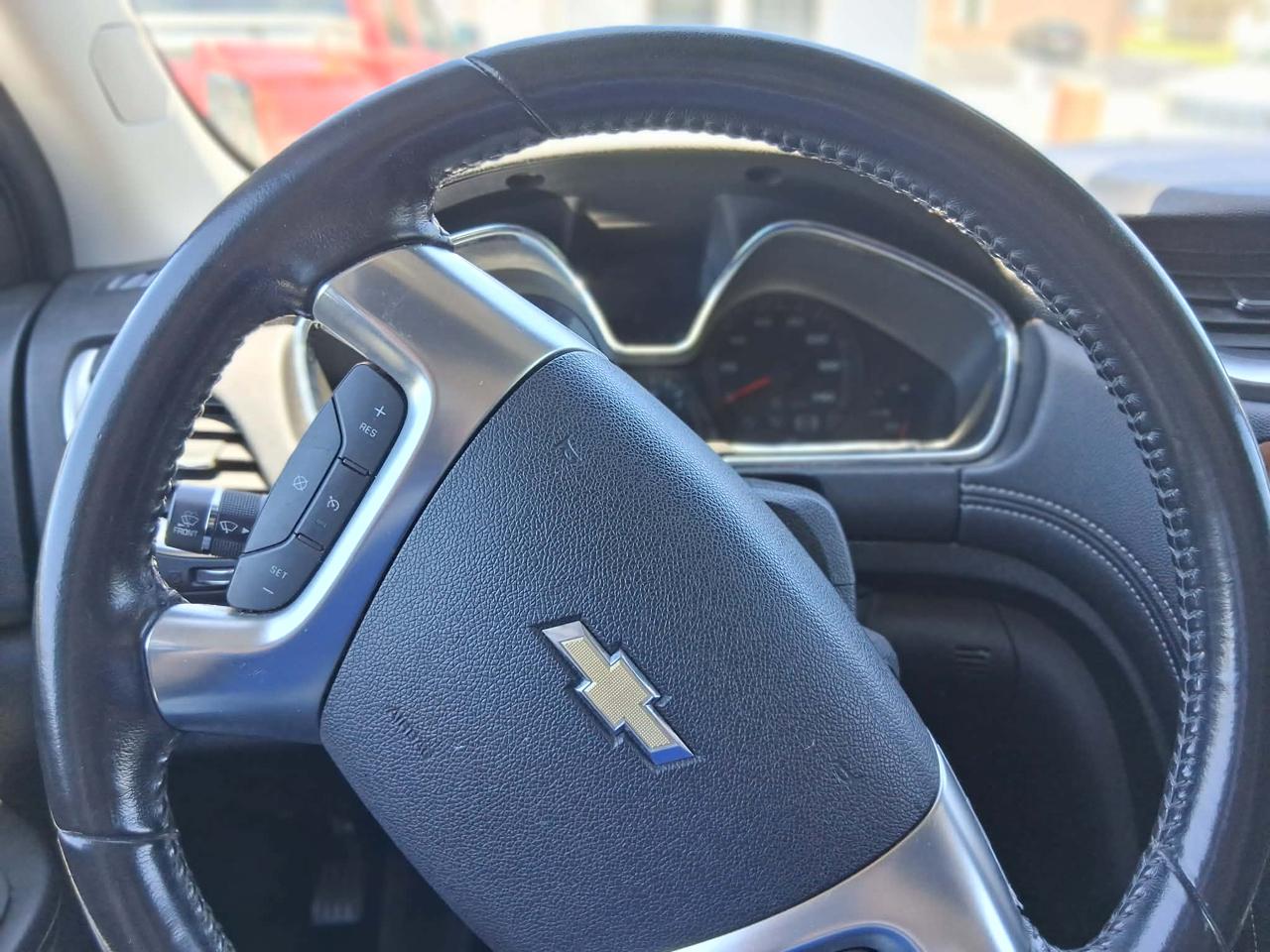 Chevrolet Traverse 2LT AWD 2013