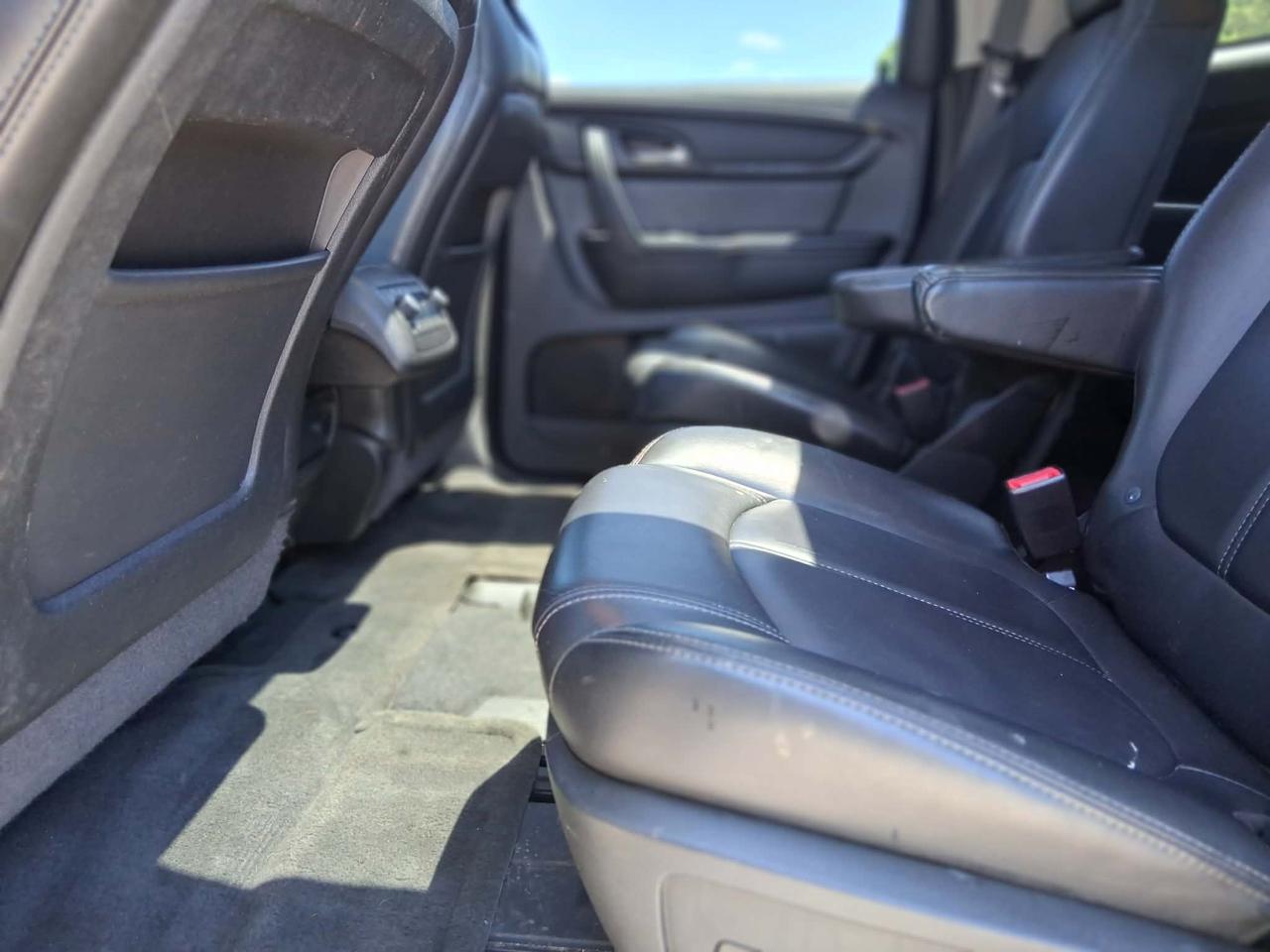 Chevrolet Traverse 2LT AWD 2013