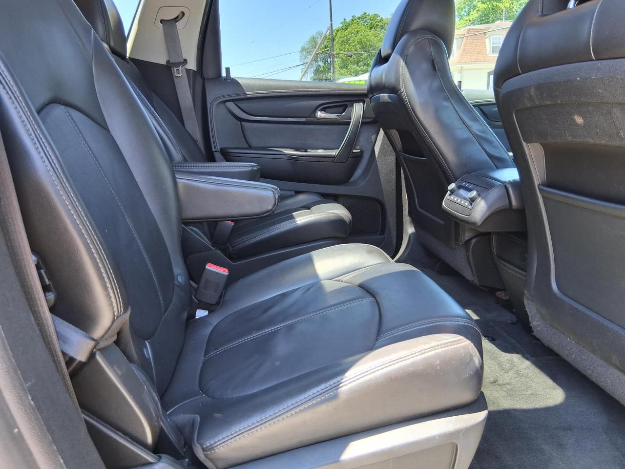 Chevrolet Traverse 2LT AWD 2013